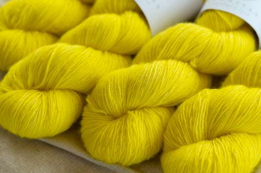 Neon Yellow / Soft Singles