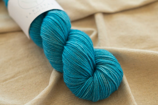 Icicle Blue / Sparkly