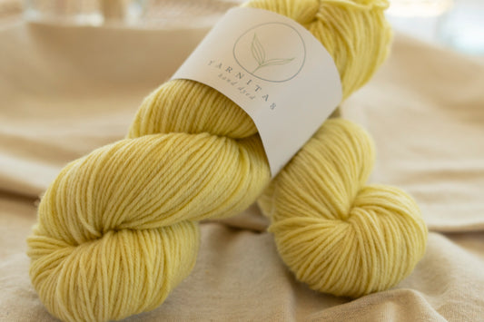 Lemon Cream / Purrfect Worsted