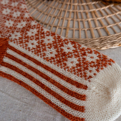 Old Cabin Socks